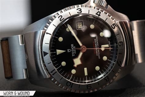 tudor basilea 2019 p01 lunetta|Hands.